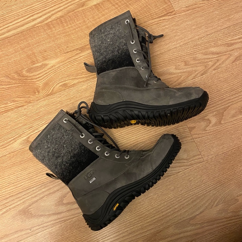 UGG Snow Boots! Worn Once!